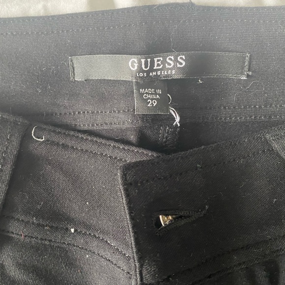 ⭐️2/20$ - GUESS Sexy Curve Mid-Rise Black Skinny Jeans - Picture 2 of 7